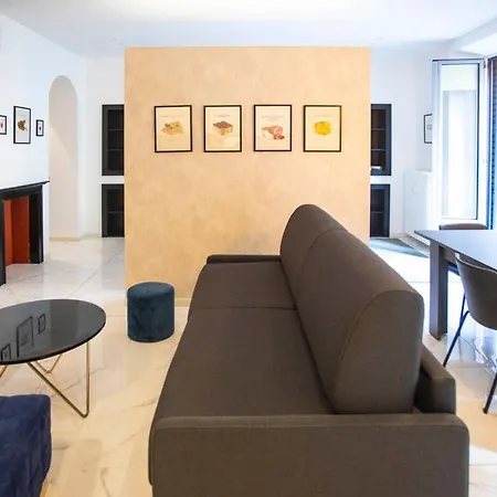 Apartment Porta Venezia - Design Con Balcone - 55mq *